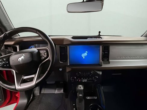Used 2023 Ford Bronco Outer Banks image 15
