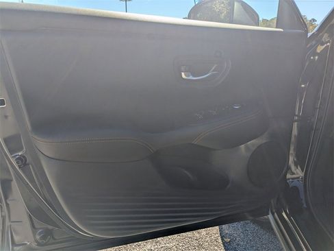 Used 2023 Honda HR-V Sport image 13