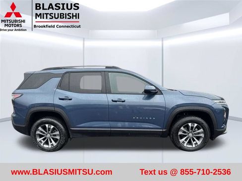 Used 2025 Chevrolet Equinox LT w/ Convenience Package II AWD/4WD image 9