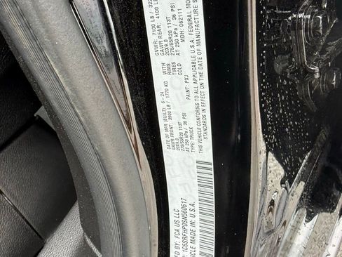 Used 2025 RAM 1500 Limited AWD/4WD image 24