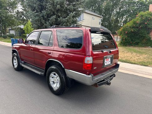 Used 1997 Toyota 4Runner SR5 AWD/4WD image 3