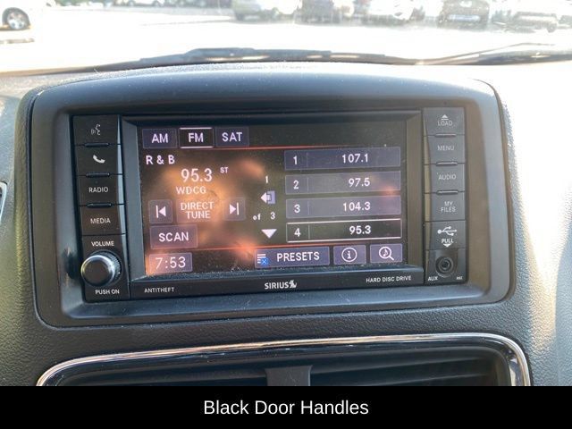 Used 2019 Dodge Grand Caravan SE w/ UConnect Hands-Free Group FWD image 18