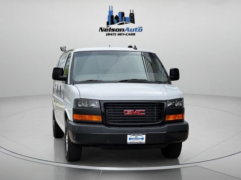 Used 2021 GMC Savana 2500 RWD image 2