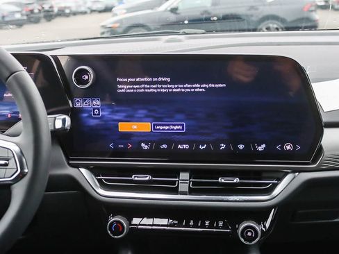 New 2026 Chevrolet Equinox EV LT image 10