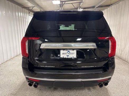 Used 2022 GMC Yukon XL Denali w/ Max Trailering Package image 5