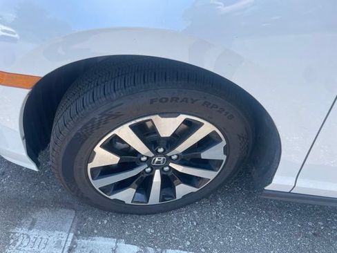 Used 2025 Honda Odyssey EX-L image 10