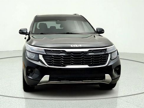 Used 2024 Kia Seltos S FWD image 2
