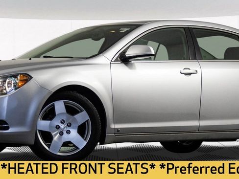 Used 2009 Chevrolet Malibu LT w/ HFV6 Engine Package image 2