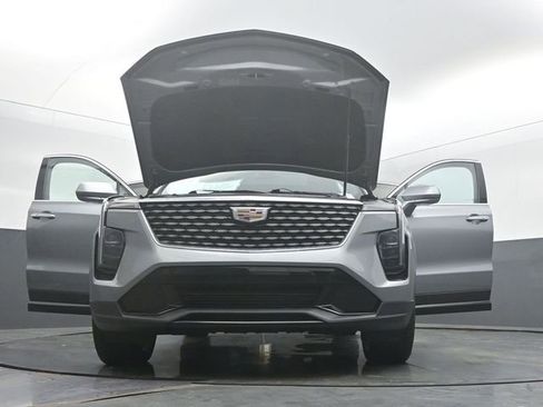 Used 2024 Cadillac XT4 Premium Luxury FWD image 56