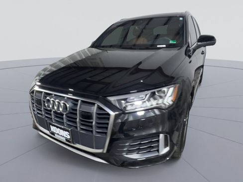 Used 2023 Audi Q7 3.0T Premium AWD/4WD image 5