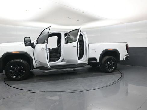 Used 2025 GMC Sierra 2500 AT4 AWD/4WD image 49