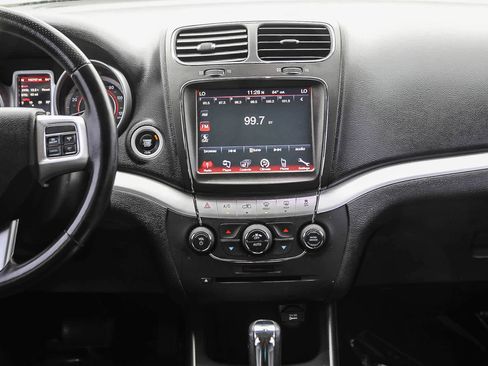 Used 2019 Dodge Journey GT AWD/4WD image 11