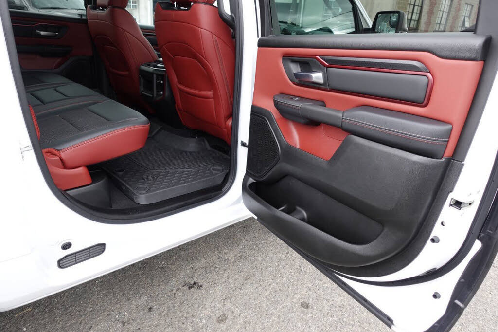Used 2025 RAM 1500 Rebel AWD/4WD image 24