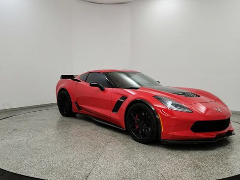 Used 2015 Chevrolet Corvette Z06 w/ Chrome Badge Package RWD image 7