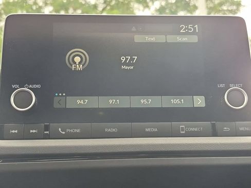 Used 2025 Honda Accord SE image 18