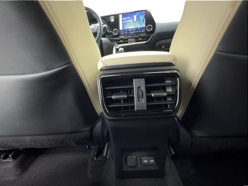 Used 2022 Lexus NX 250 FWD w/ Accessory Package 2 image 39