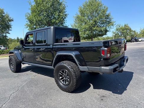 Used 2022 Jeep Gladiator Sport AWD/4WD image 4