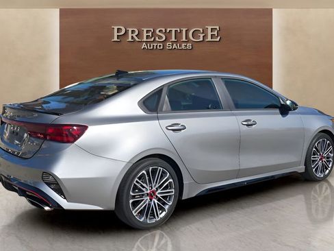 Used 2022 Kia Forte GT image 6