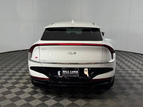 Used 2025 Kia EV6 Wind RWD image 7