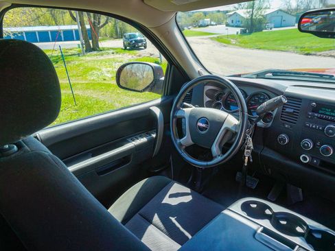 Used 2010 GMC Sierra 1500 SLE w/ Power Pack Plus AWD/4WD image 22