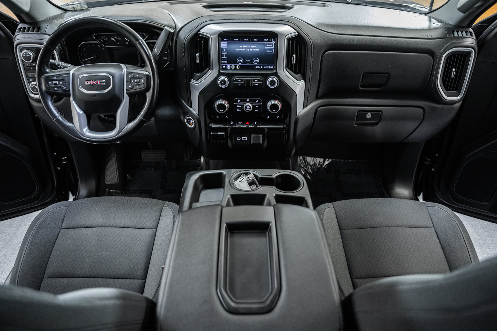 Used 2022 GMC Sierra 2500 SLE w/ SLE Value Package; AWD/4WD image 30