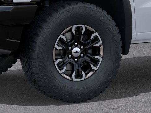 New 2026 Chevrolet Silverado 1500 ZR2 w/ LPO, Dark Essentials Package AWD/4WD image 33