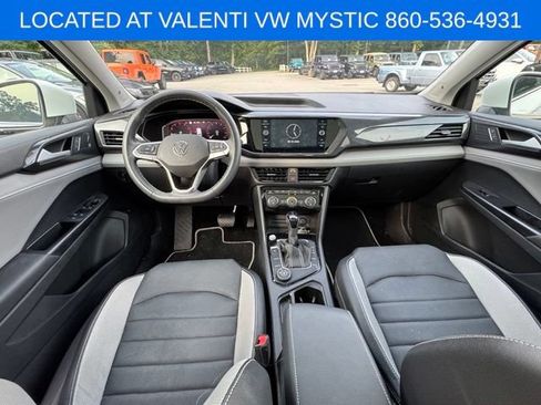 Certified 2023 Volkswagen Taos SEL AWD/4WD image 9