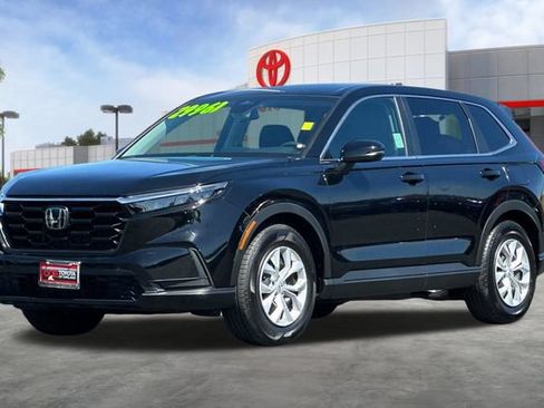 Used 2025 Honda CR-V LX image 9