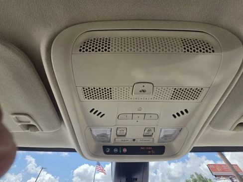 Used 2021 Cadillac XT5 Premium Luxury FWD image 36