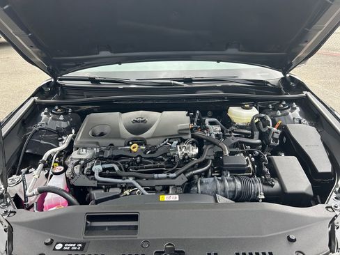 Used 2026 Toyota Camry XSE FWD image 30