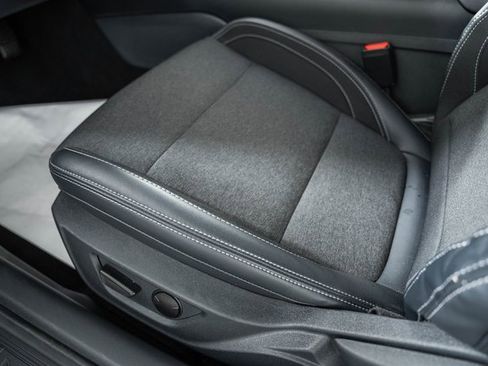 Used 2024 Ford Mustang Coupe image 29