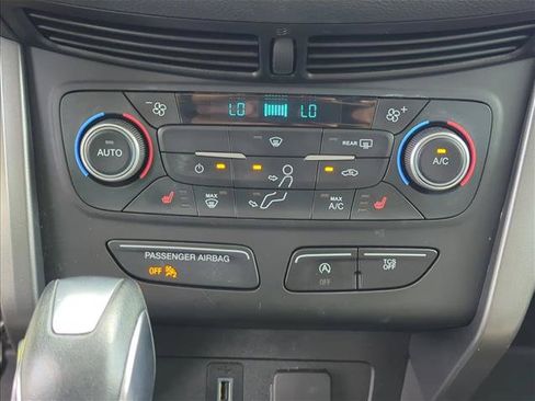 Used 2018 Ford Escape SEL FWD image 20