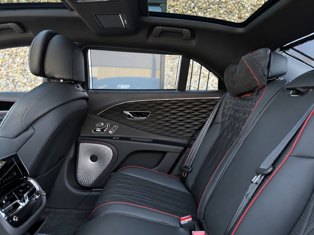 Used 2023 Bentley Flying Spur W12 AWD/4WD image 41