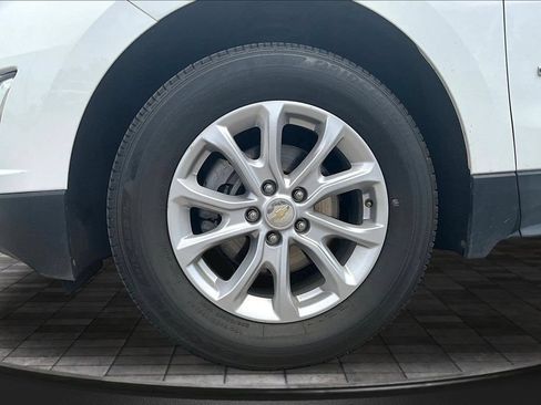Used 2019 Chevrolet Equinox LT AWD/4WD image 14