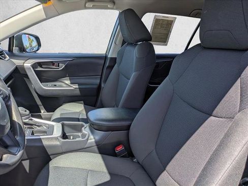 Certified 2025 Toyota RAV4 LE FWD image 16