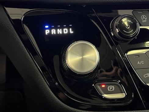 New 2026 Chrysler Pacifica Select image 23