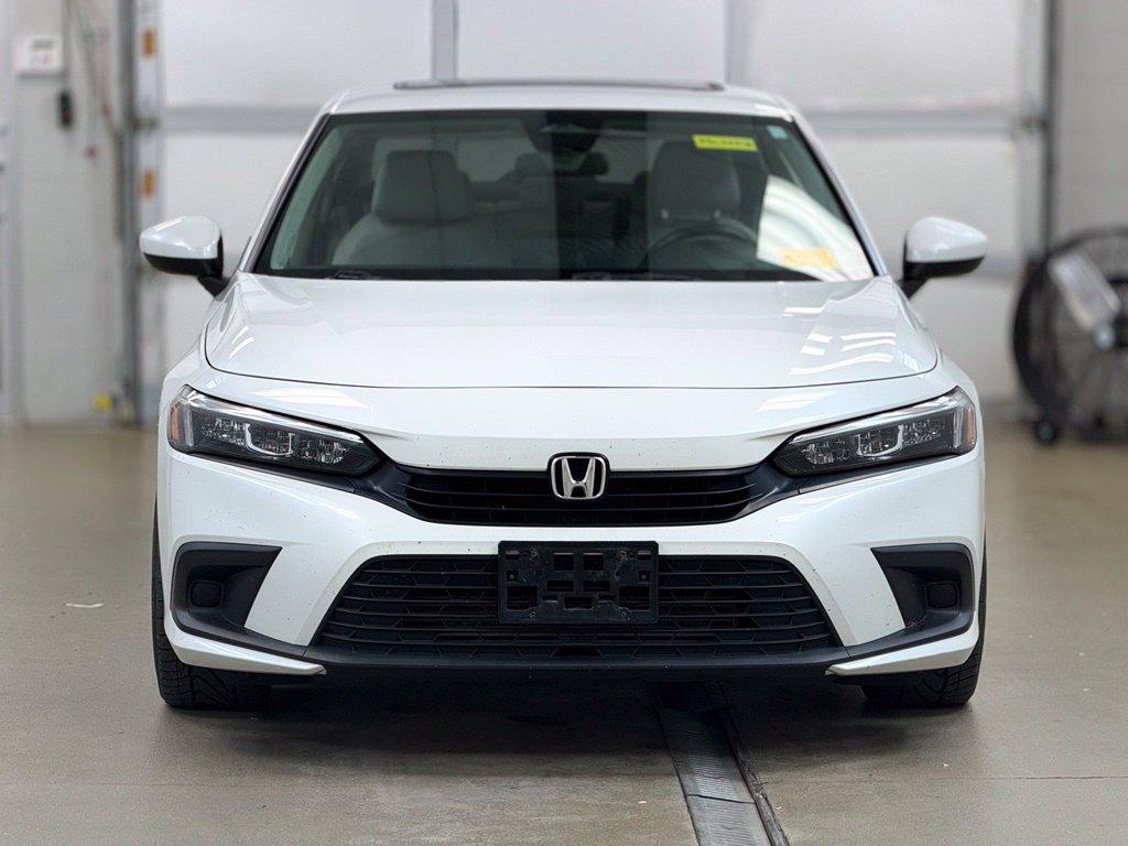 Used 2022 Honda Civic EX image 2