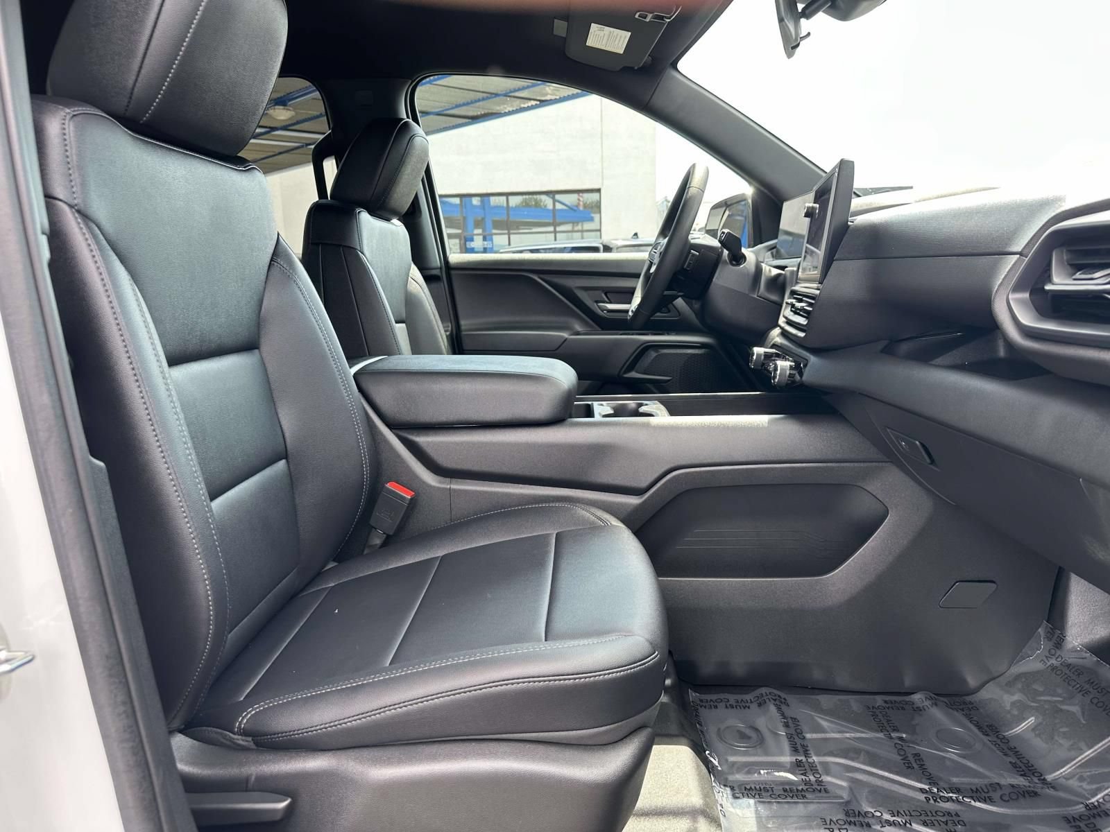 Used 2025 Chevrolet Silverado EV W/T AWD/4WD image 28