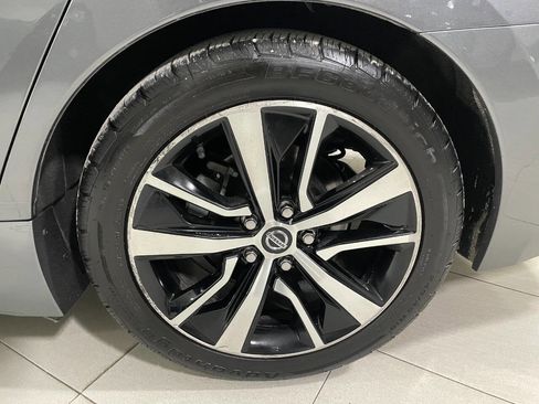 Used 2021 Nissan Maxima 3.5 SV w/ Floor Mat Group image 11