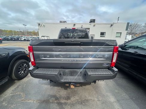 Used 2022 Ford F350 Platinum w/ Tremor Off-Road Package AWD/4WD image 6