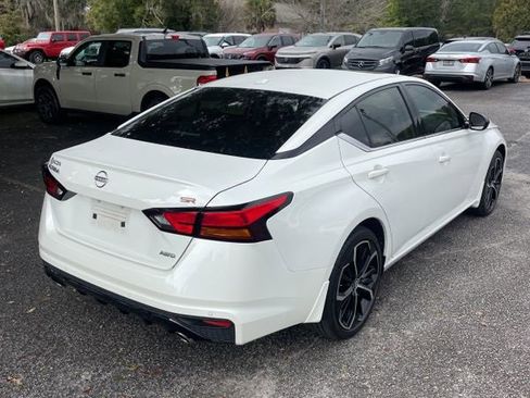Used 2024 Nissan Altima 2.5 SR w/ SR Premium Package image 6