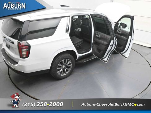 Used 2021 Chevrolet Tahoe LT w/ LT Signature Plus Package AWD/4WD image 41