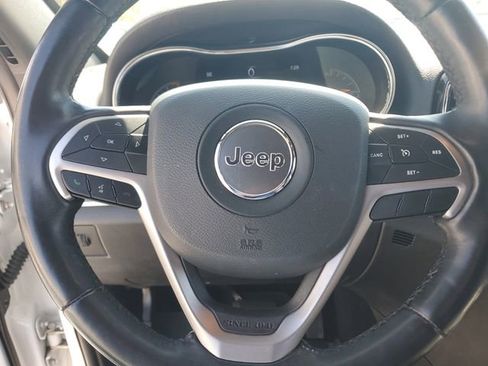 Used 2021 Jeep Grand Cherokee Limited w/ Premium Lighting Group image 19