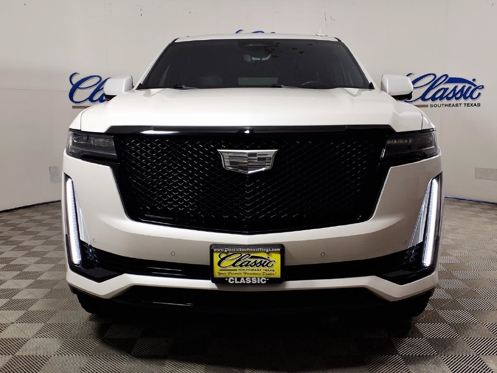 Used 2024 Cadillac Escalade Sport w/ LPO, ONYX Package AWD/4WD image 3
