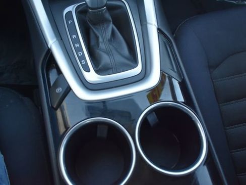 Used 2014 Ford Fusion SE image 26