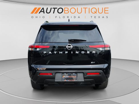 Used 2022 Nissan Pathfinder SV FWD image 4