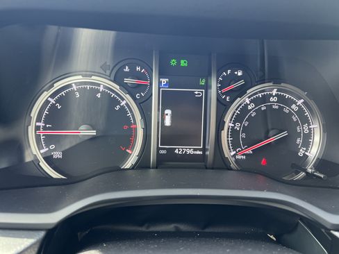 Used 2024 Toyota 4Runner TRD Pro AWD/4WD image 18
