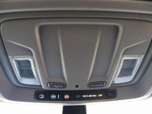 Used 2020 Chevrolet Silverado 1500 LTZ image 25