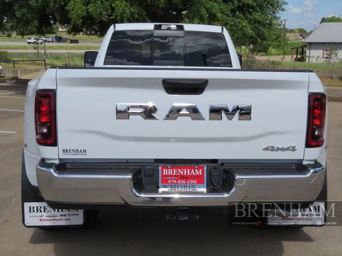 Used 2026 RAM 3500 Tradesman AWD/4WD image 5