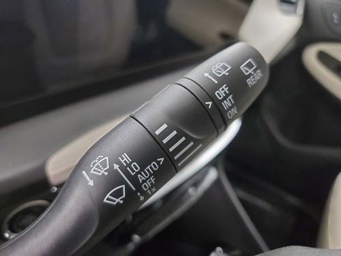 Used 2024 Buick Encore GX Avenir w/ Avenir Convenience Package image 35